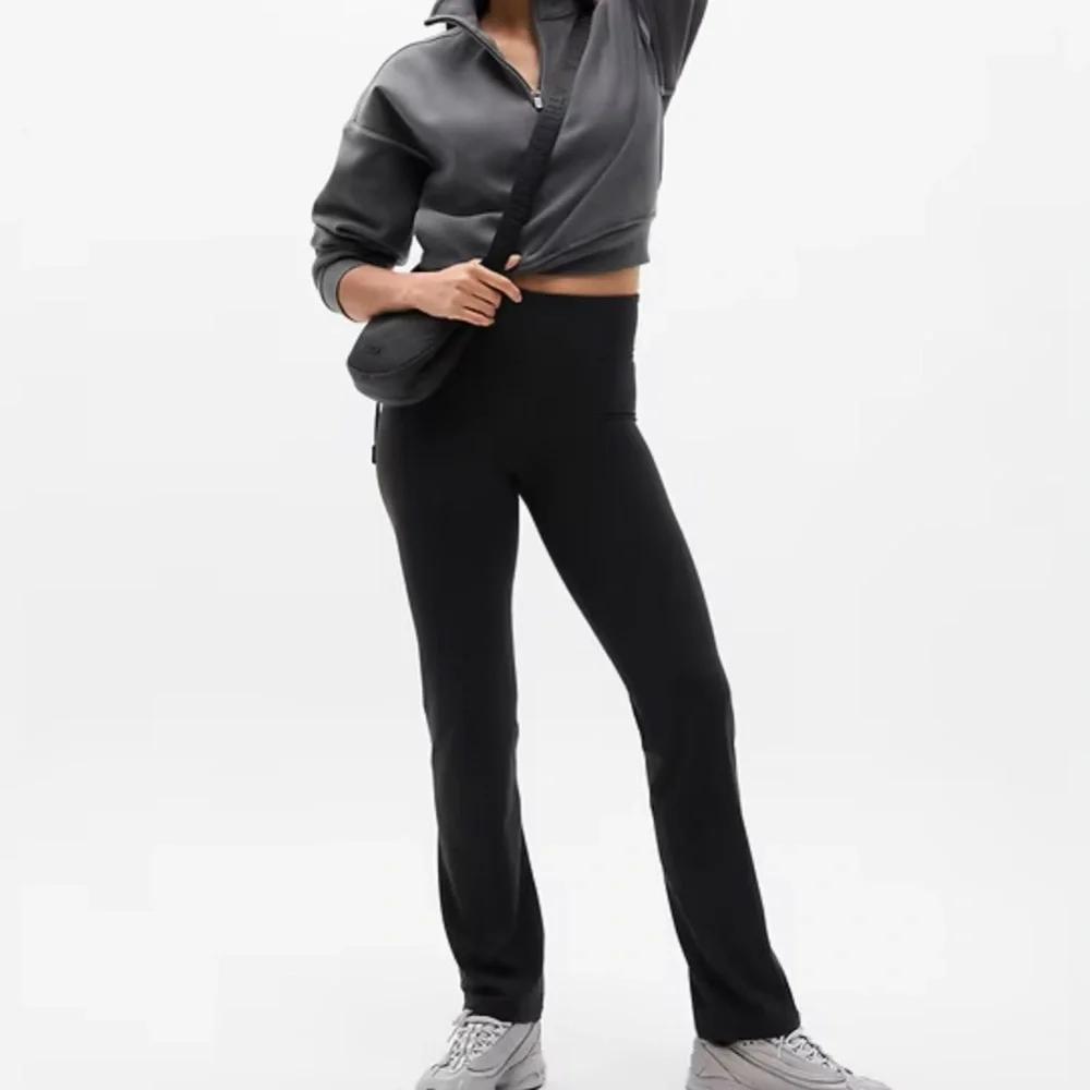 New Athleta Elation Ultra High Rise Straight Leg Pant Size Small - Picture 1 of 7